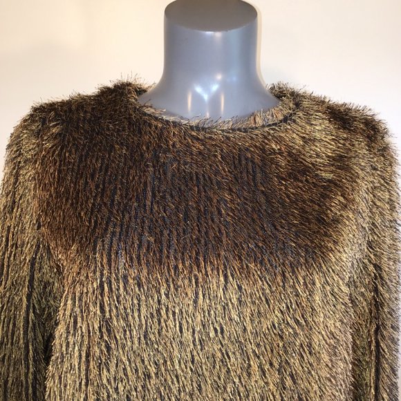 Vintage Joseph Ribkoff Cropped Shaggy Crew Neck Sweater Size 8 - Picture 5 of 11